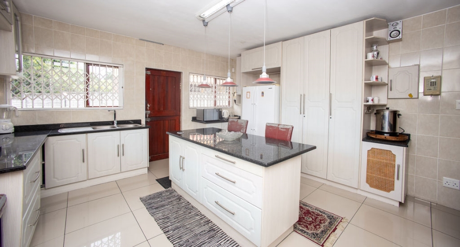 4 Bedroom Property for Sale in Braelyn Eastern Cape